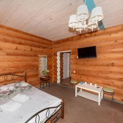 Номер полулюкс с 1 двуспальной кроватью