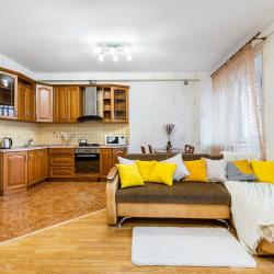 Фото Апартаменты Комфорт на улице Габдуллы Тукая 75Г