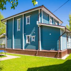 Коттедж Петр Великий с 5 спальнями и сауной