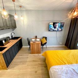 Фото Отель Moscow Apartment на улице Лётчика Ларюшина 10 корпус 1