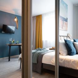 Фото Отель ELLJOY apartments (Эллджой апартментс)