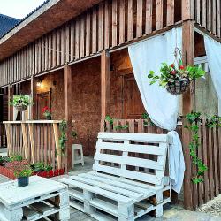 Фото Отель Loft (Лофт) Домик-шале