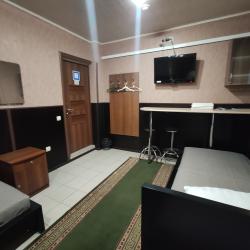 Номер стандарт эконом с 3 односпальными кроватями (с завтраком)
