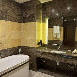 Фото Отель Eighty Eight Deluxe Hotel & Spa (Эйти Эйт Делюкс & Спа)