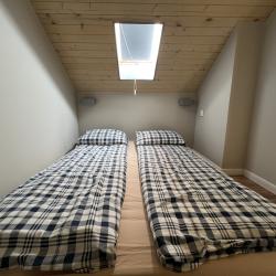 Домик синий