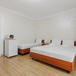 Фото Отель Зеленый попугай