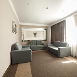 Номер люкс с 1 двуспальной кроватью