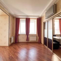 Фото Апартаменты на улице Карташова 3