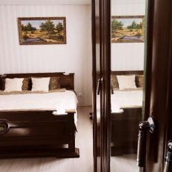 Фото Апартаменты на проспекте Российской Армии 10