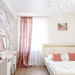 Фото Отель LetoApart (ЛетоАпарт) на улице Мира 14/4