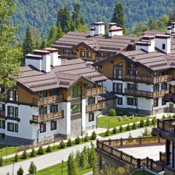 Апартамент с балконом