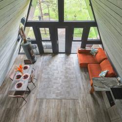 Коттедж №15 A-Frame (с террасой, кондиционером и камином без купели)
