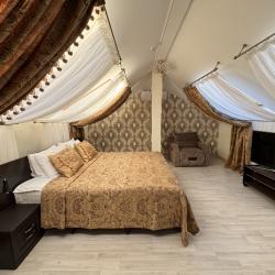 Номер люкс с 1 двуспальной кроватью