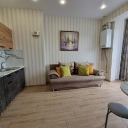 Фото Отель Квартира уютная в центре адлера