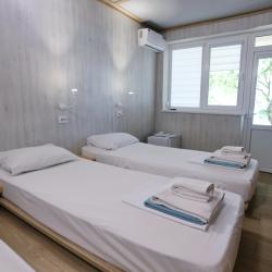 Номер стандарт с 3 односпальными кроватями Море