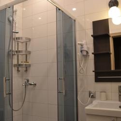 Номер стандарт семейный с 1 двуспальной кроватью