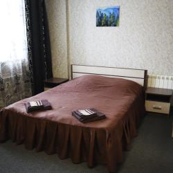 Номер стандарт с 1 двуспальной кроватью