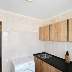 Фото Апартаменты на улице Нефтезаводская 3