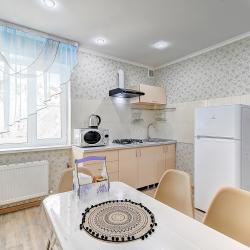 Фото 2-комнатные апартаменты в таунхаусе с гаражом в Кудепсте
