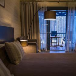 Фото Отель Chalet Greenwood (Шале Гринвуд)