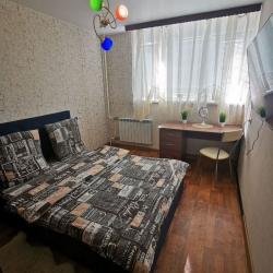 Фото Апартаменты на улице Геологоразведчиков 6