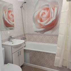 2-комнатные апартаменты улучшенные Монтана/ул. Возрождения, д.51/ до 4 чел