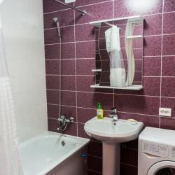 Фото Апартаменты на улице Сурикова 50