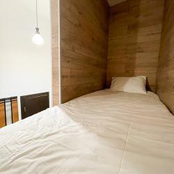 Номер улучшенный стандарт с 2 односпальными и 1 двуспальной кроватью