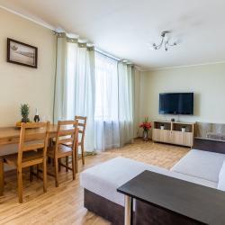 Фото Апартаменты на улице Ильинской 37