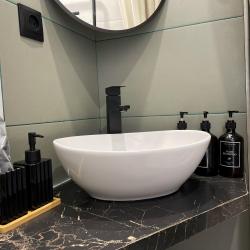 Апартаменты студия гостиничный комплекс Радуга 10И