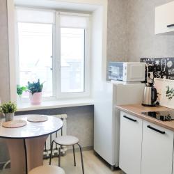 Фото Апартаменты на улице Школьная