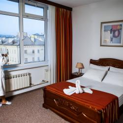 Номер стандарт с 1 двуспальной кроватью