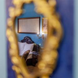 Апартаменты люкс с 1 двуспальной кроватью №102