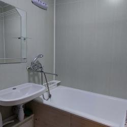 Фото Апартаменты на улице Саратовская