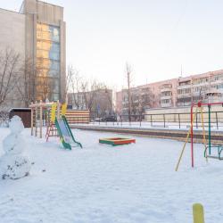 2-комнатные апартаменты стандарт г. Пермь ул. Танкистов 9 с 1 односпальной и 2 двуспальными кроватями