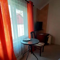 Номер стандарт с 2 односпальными кроватями