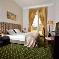 Номер делюкс с 1 двуспальной кроватью