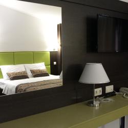 Номер улучшенный комфорт с 1 двуспальной кроватью