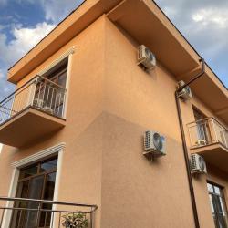 Фото Отель Loo Home&Sea на улице Енисейская 6/20