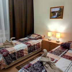 Номер комфорт с 2 односпальными кроватями
