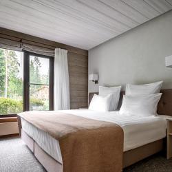 Фото Отель Охта Парк коттеджи