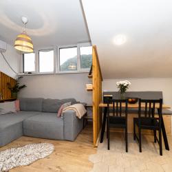 Апартаменты студия ГЭС 5/106 (мансарда)