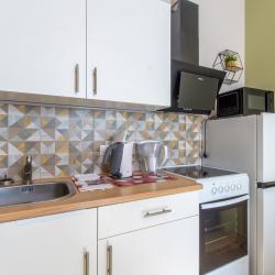 Фото Апартаменты Green Home на улице Весёлая
