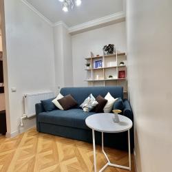 Фото Апартаменты на улице Кутаисская 1