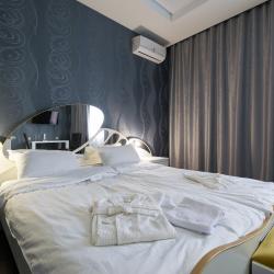 Фото Отель House on Potapova (Гостевой дом на Потапова)