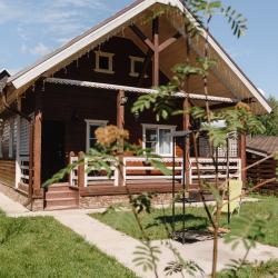 Коттедж Русский с 4 спальнями и сауной