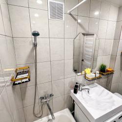 Фото Отель Уютная квартира в самом центре города от сети квартир 