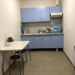 Номер стандарт с 1 односпальной и 1 двуспальной кроватью