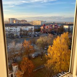 Фото Апартаменты на проспекте Октября 158