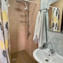 Фото Отель Гостевой дом West House (Вест Хаус)